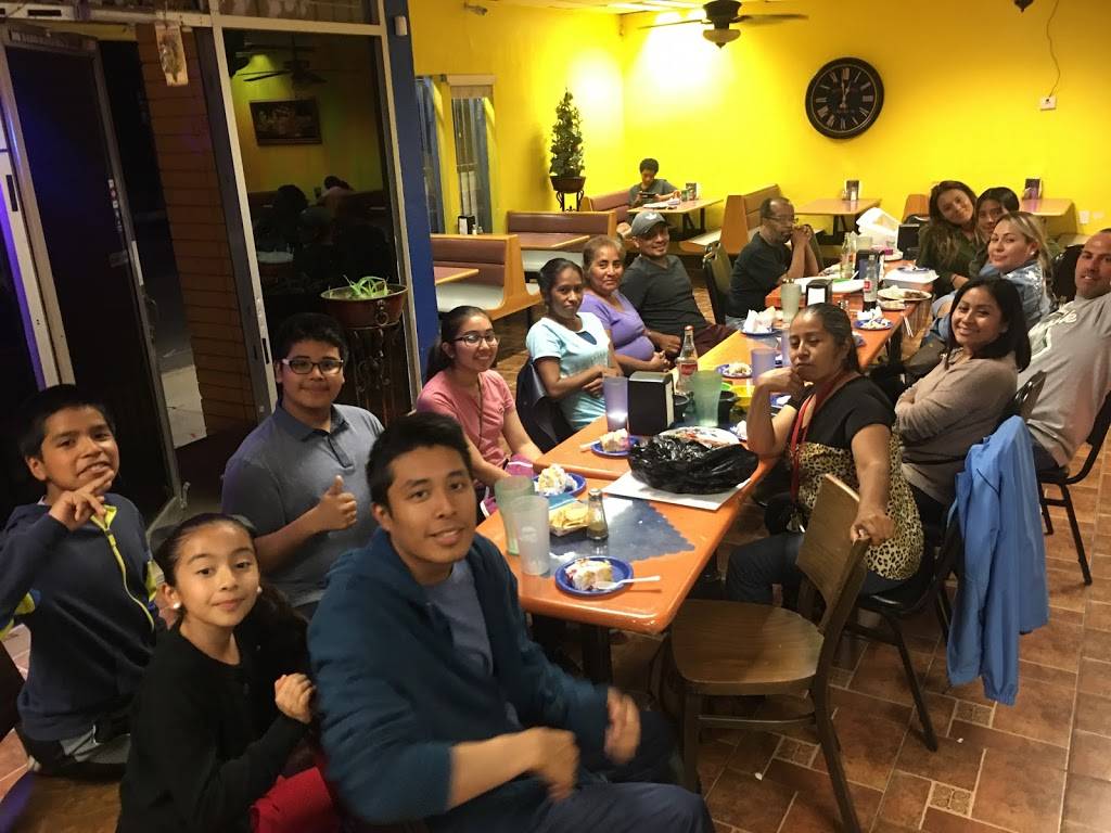 Pedros Mexican Food & Tegomitas | restaurant | 323 N Fresno St, Fresno, CA 93701, USA | 5595415814 OR +1 559-541-5814