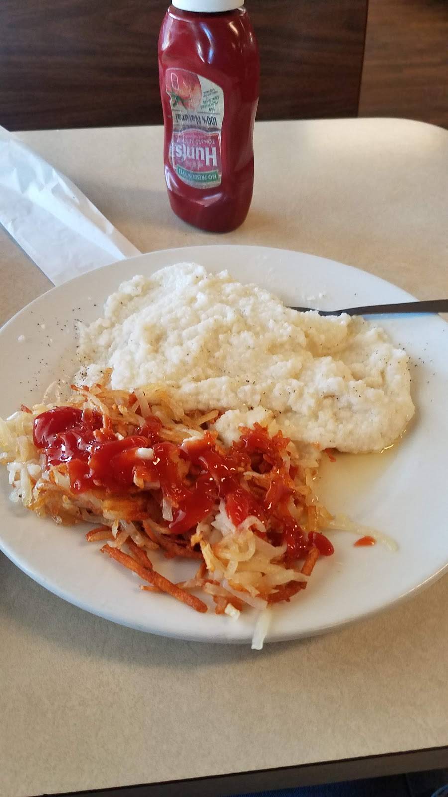 Pumpkintown General Store | cafe | 3837 Pumpkintown Hwy, Pickens, SC 29671, USA | 8648780799 OR +1 864-878-0799