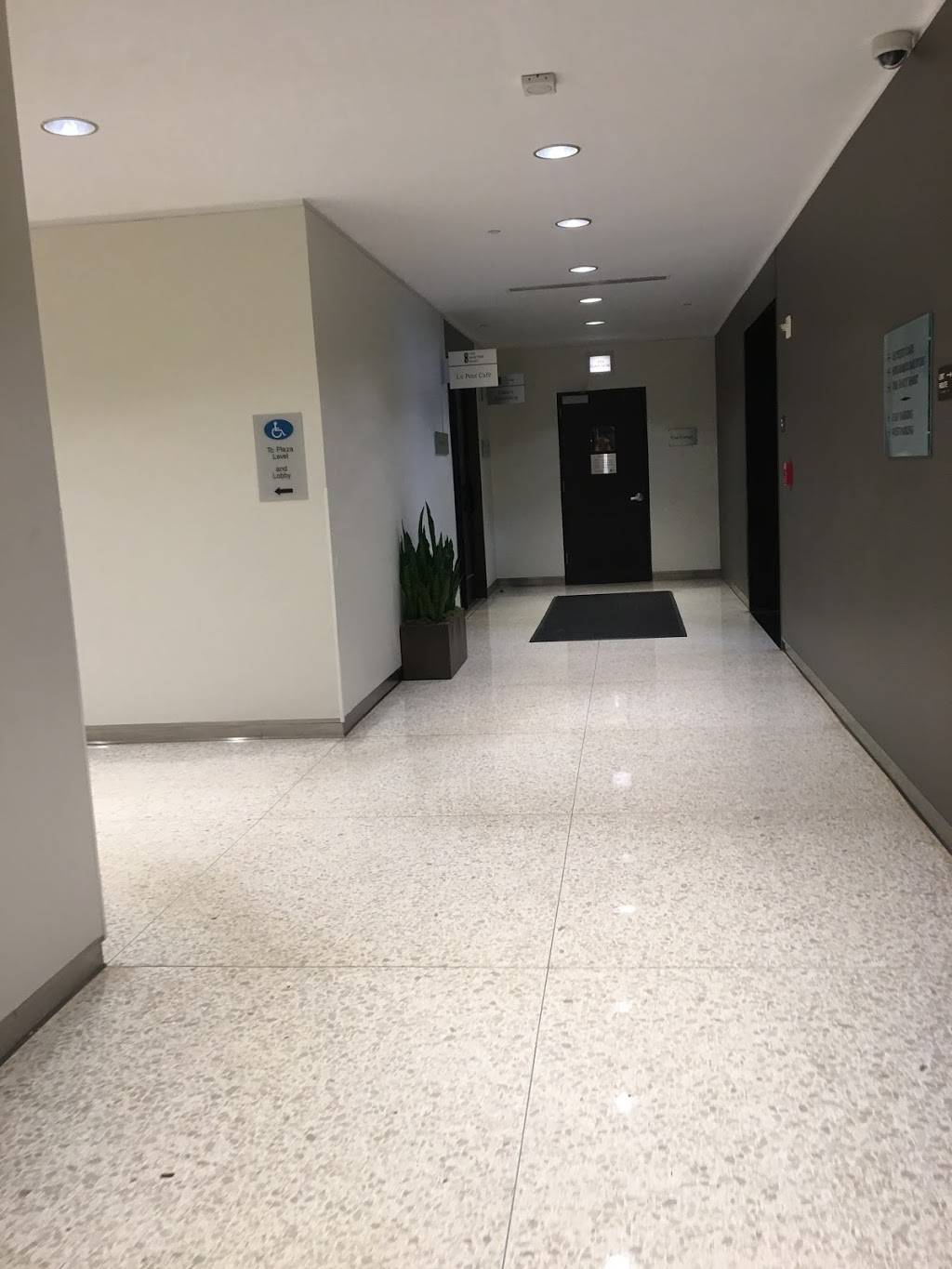 Le Petit Cafe | cafe | 1 Maritime Plz # Grnd, San Francisco, CA 94111, USA | 4159518514 OR +1 415-951-8514