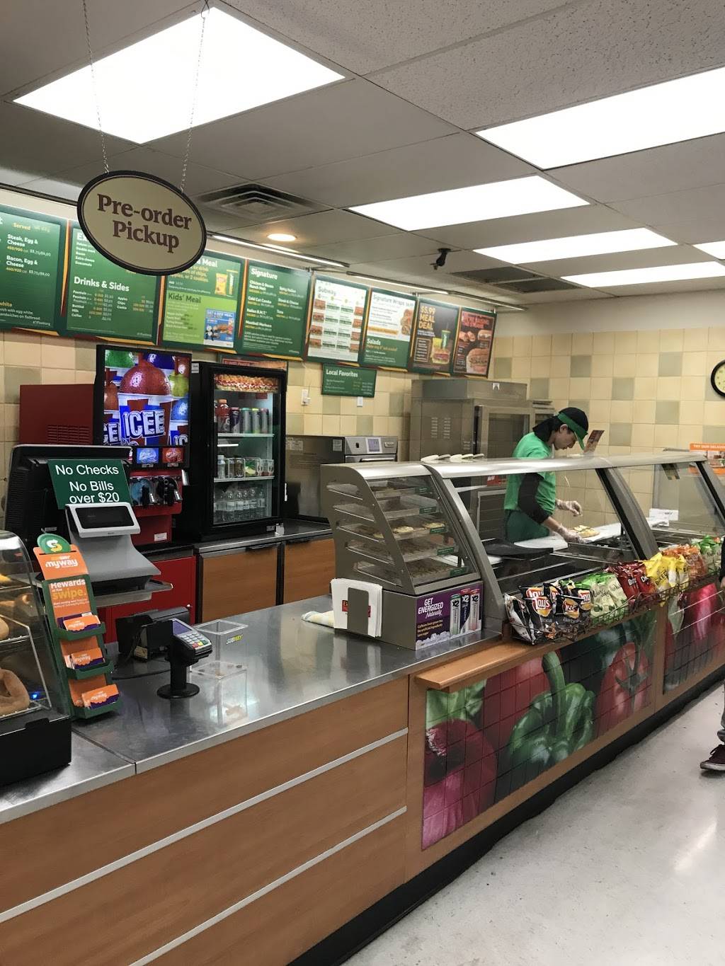 Subway | meal takeaway | 3041 N Rainbow Blvd, Las Vegas, NV 89108, USA | 7028347139 OR +1 702-834-7139