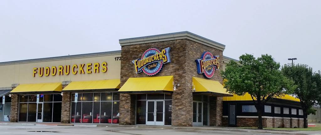 Fuddruckers | restaurant | 1732 S Loop 288 #130, Denton, TX 76205, USA | 9402431300 OR +1 940-243-1300