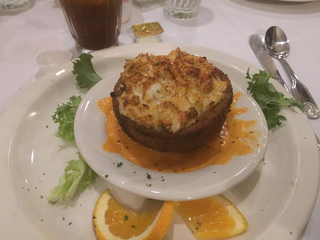 Crabby Jacks | restaurant | 2 Broadway, Somers Point, NJ 08244, USA | 6099277377 OR +1 609-927-7377