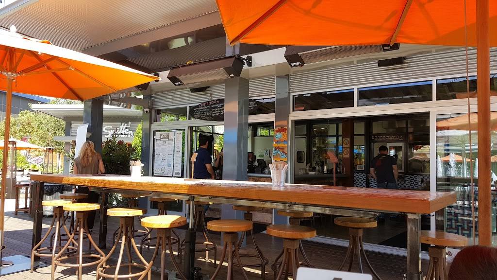 Lil Simmzys on the Deck | restaurant | 850 S. Sepulveda Blvd, El Segundo, CA 90245, USA | 4242770283 OR +1 424-277-0283