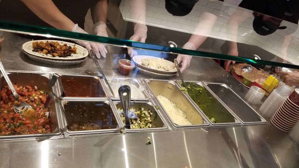 Chipotle Mexican Grill | restaurant | 325 Oroville Dam Blvd E Suite 2, Oroville, CA 95965, USA | 5304035210 OR +1 530-403-5210