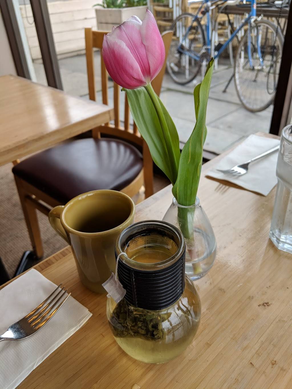 Taste Of Thai Express | restaurant | 209 S Meadow St, Ithaca, NY 14850, USA | 6072728424 OR +1 607-272-8424