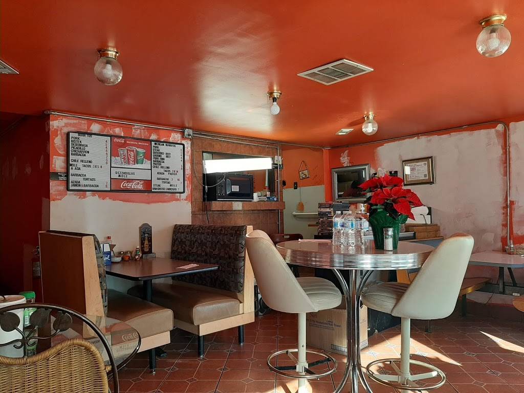 Willies Burritos | restaurant | 6106 St John Ave, Kansas City, MO 64123, USA | 8169165228 OR +1 816-916-5228