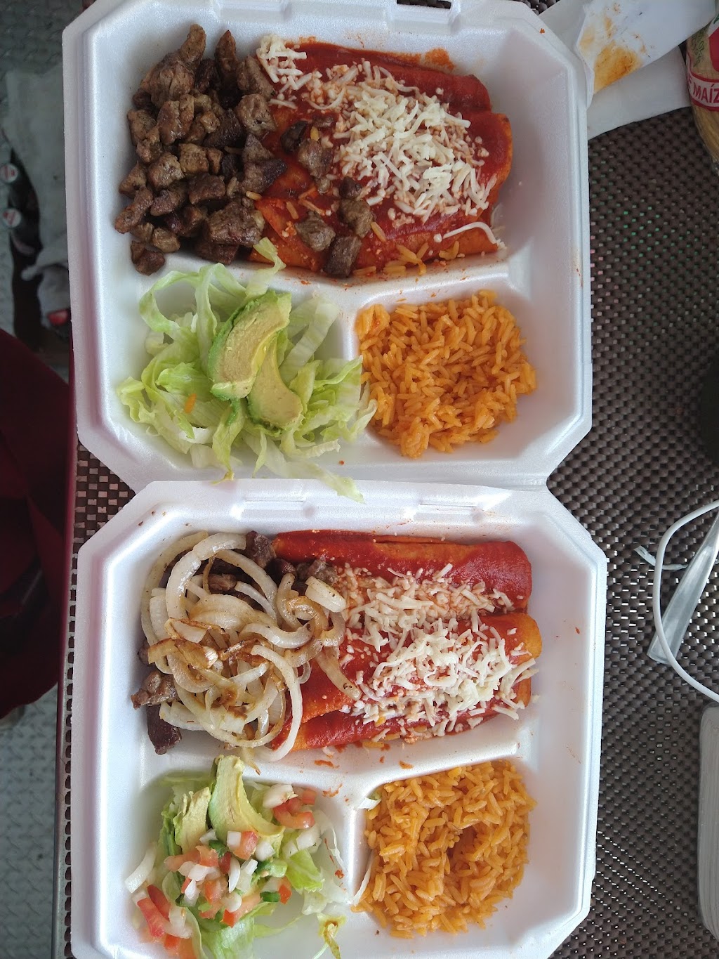 Traila la poblanita | restaurant | 4749 E Ben White Blvd, Austin, TX 78741, USA | 5127602020 OR +1 512-760-2020