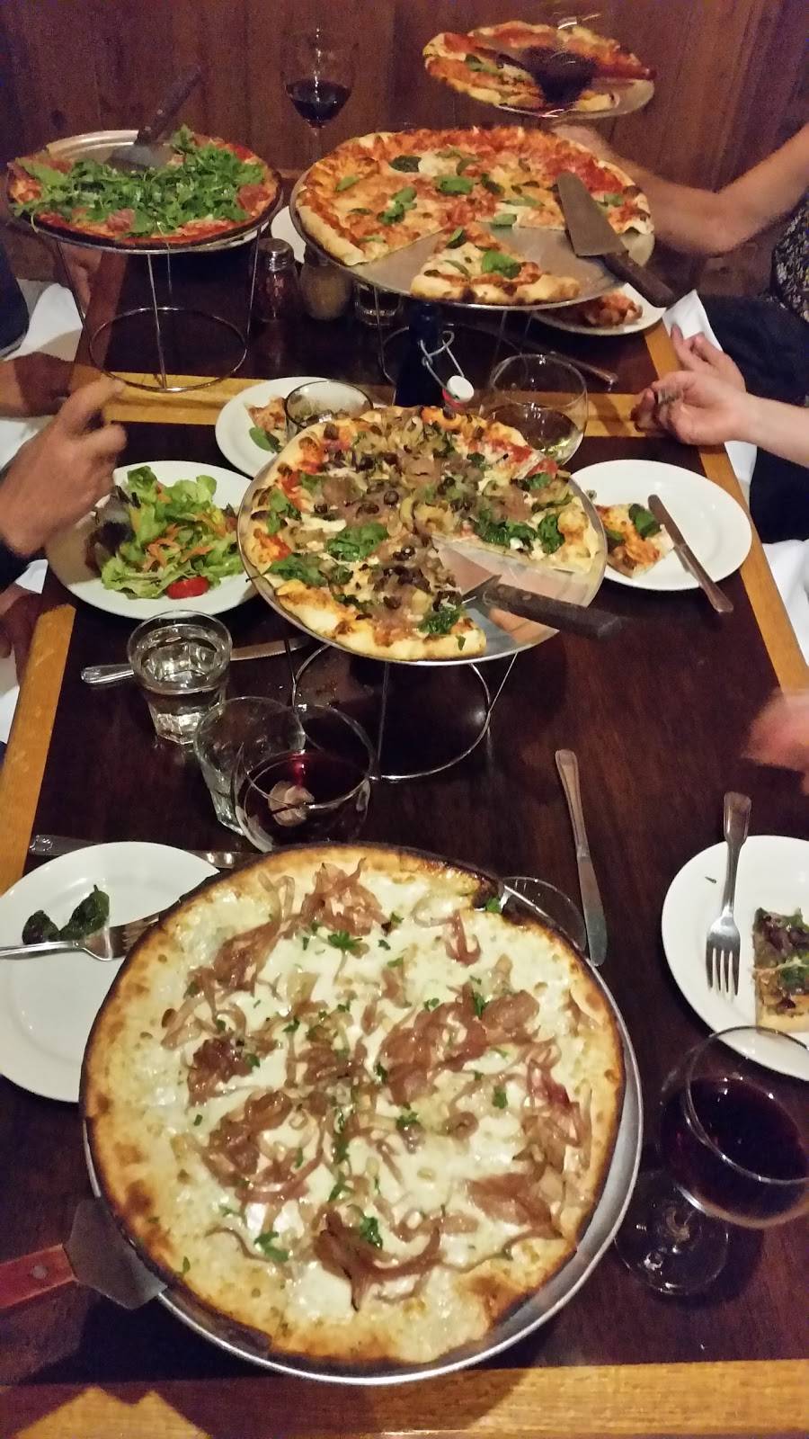 Pizzeria Avanti | restaurant | 1711 Mission St, Santa Cruz, CA 95060, USA | 8314251807 OR +1 831-425-1807