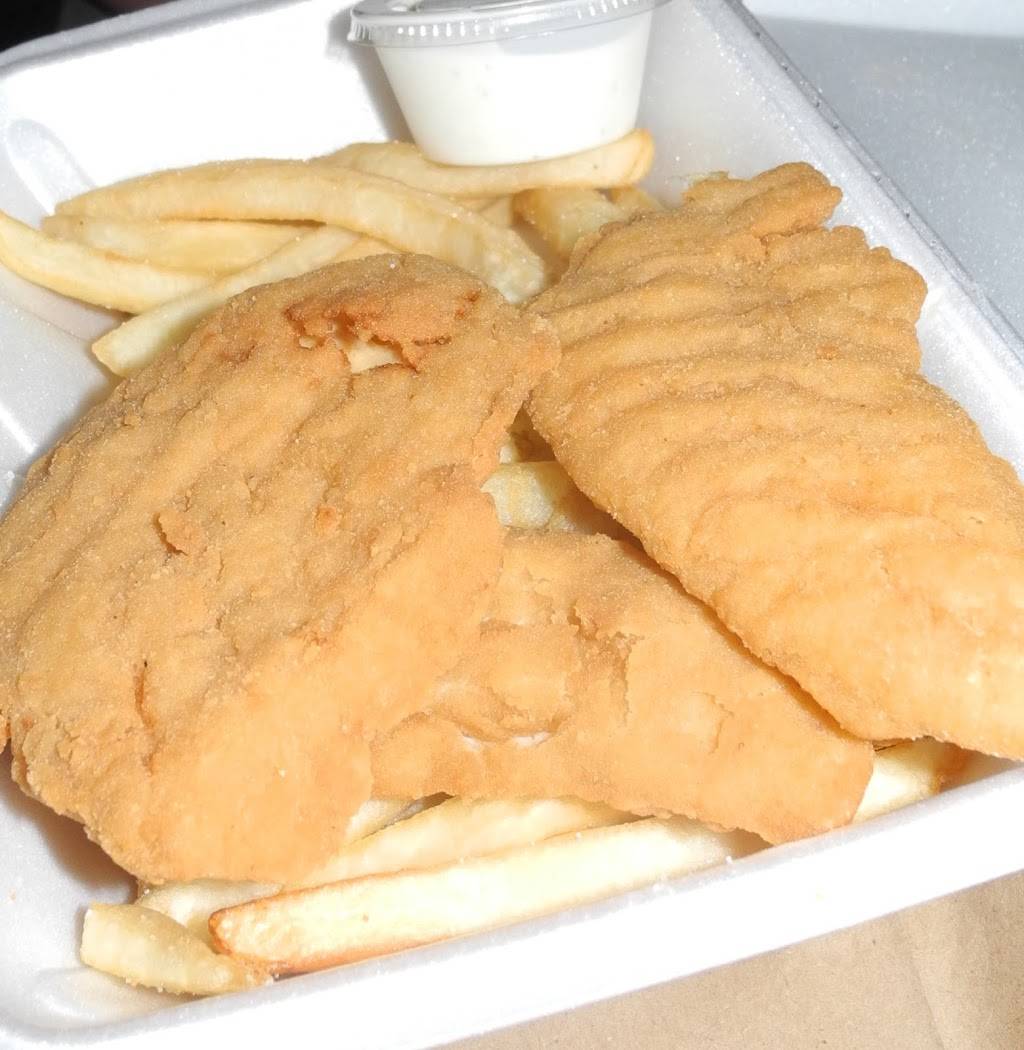 Home Town Burger | restaurant | 4719 Olivehurst Ave, Olivehurst, CA 95961, USA | 5307439220 OR +1 530-743-9220