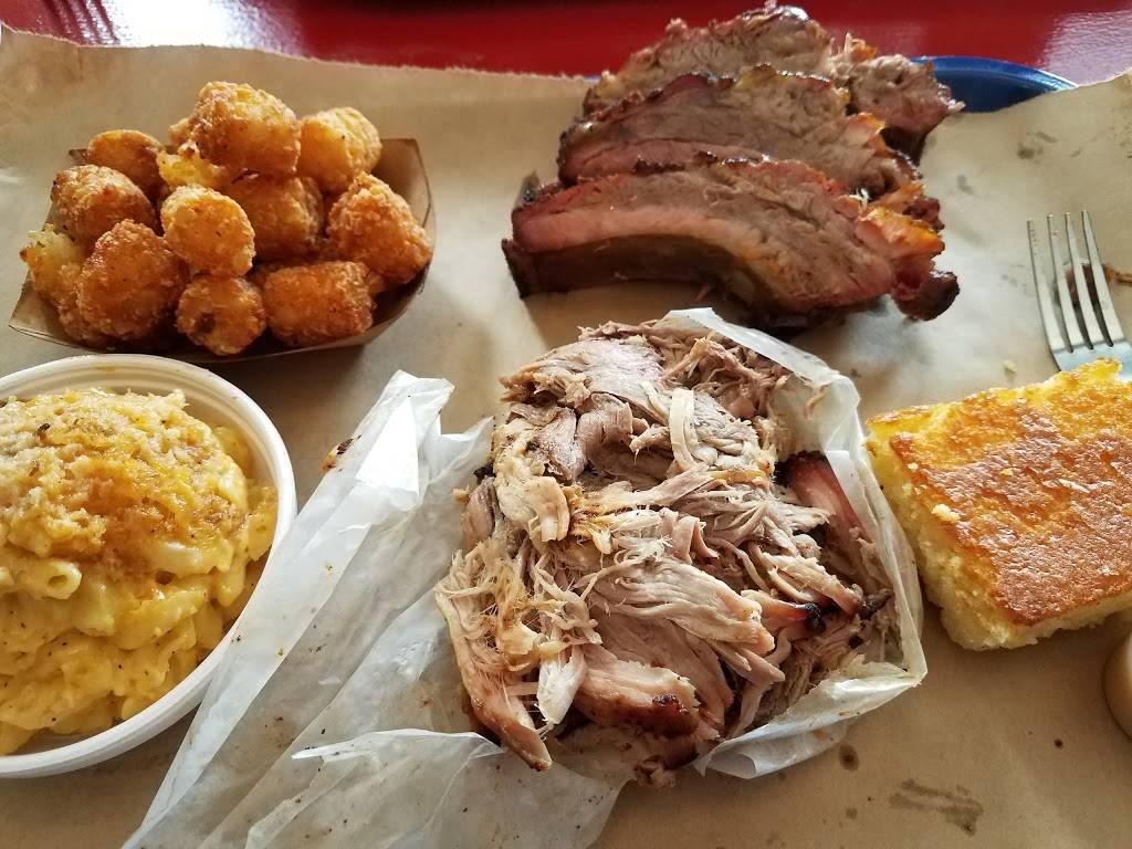 Smoke BBQ Restaurant & Catering | restaurant | 3351 NE 32nd St, Fort Lauderdale, FL 33308, USA | 9545305334 OR +1 954-530-5334