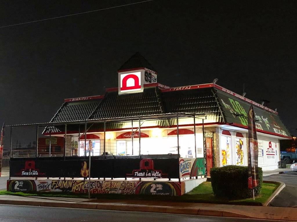 Tacos La Villa Mexican Grill | restaurant | 1400 Union Ave, Bakersfield, CA 93305, USA | 6618005144 OR +1 661-800-5144