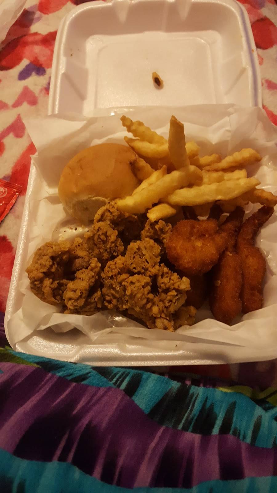 Anthonys Dairy Bar | restaurant | 2200 Two Notch Rd, Columbia, SC 29204, USA | 8032526910 OR +1 803-252-6910