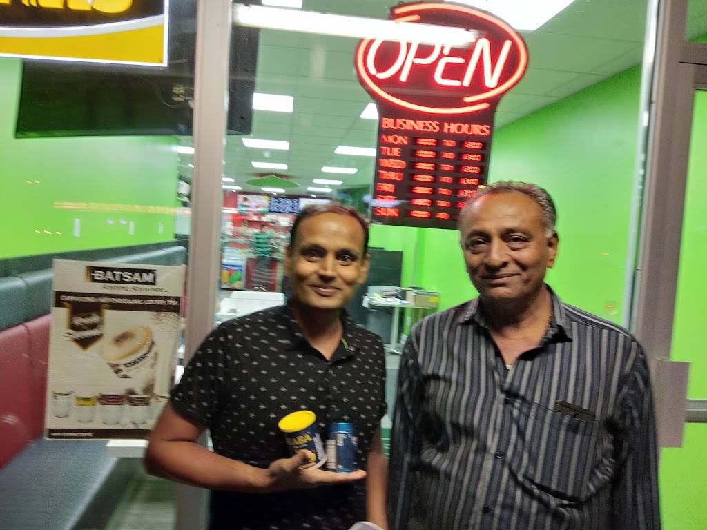 Royal Paan | restaurant | 2654 Islington Ave, Etobicoke, ON M9V 2X5, Canada | 4167437226 OR +1 416-743-7226