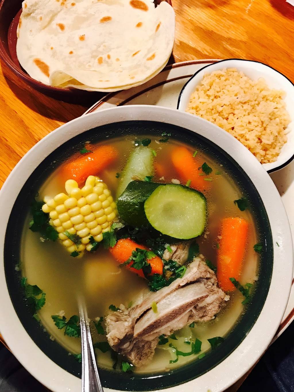 Trevinos | restaurant | 408 W Main St, Merced, CA 95340, USA | 2097235610 OR +1 209-723-5610