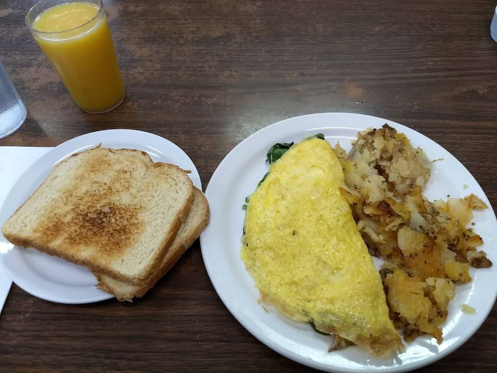 Dots Diner | restaurant | 2716 28th St, Boulder, CO 80301, USA | 3034491323 OR +1 303-449-1323