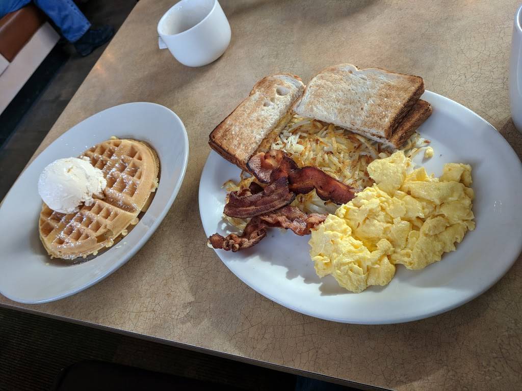 Flipside Cafe & Grill | cafe | 2074 Washington St, Grafton, WI 53024, USA | 2624740140 OR +1 262-474-0140