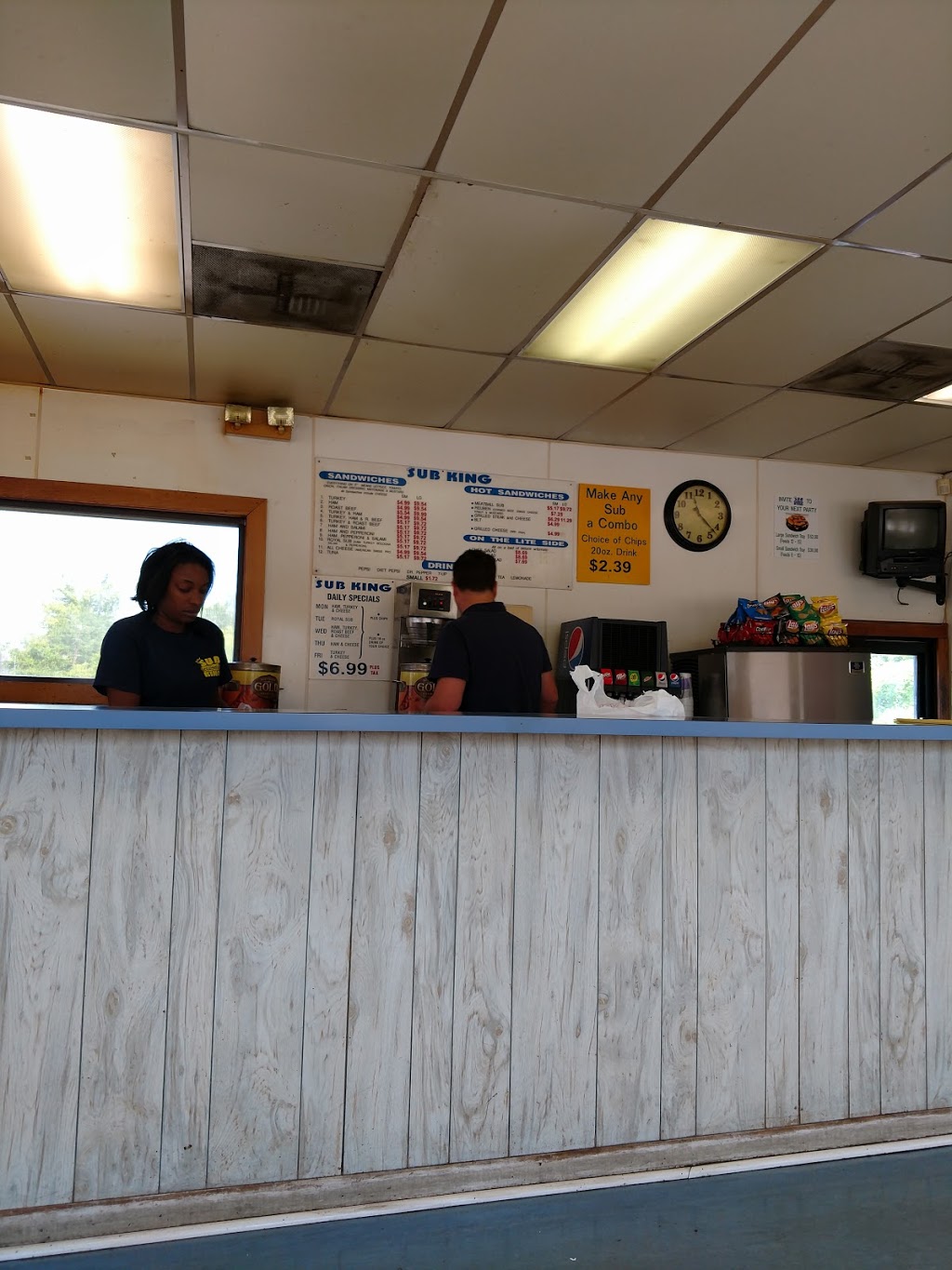 Sub King | restaurant | 3702 St Stephens Rd, Mobile, AL 36612, USA | 2514570330 OR +1 251-457-0330
