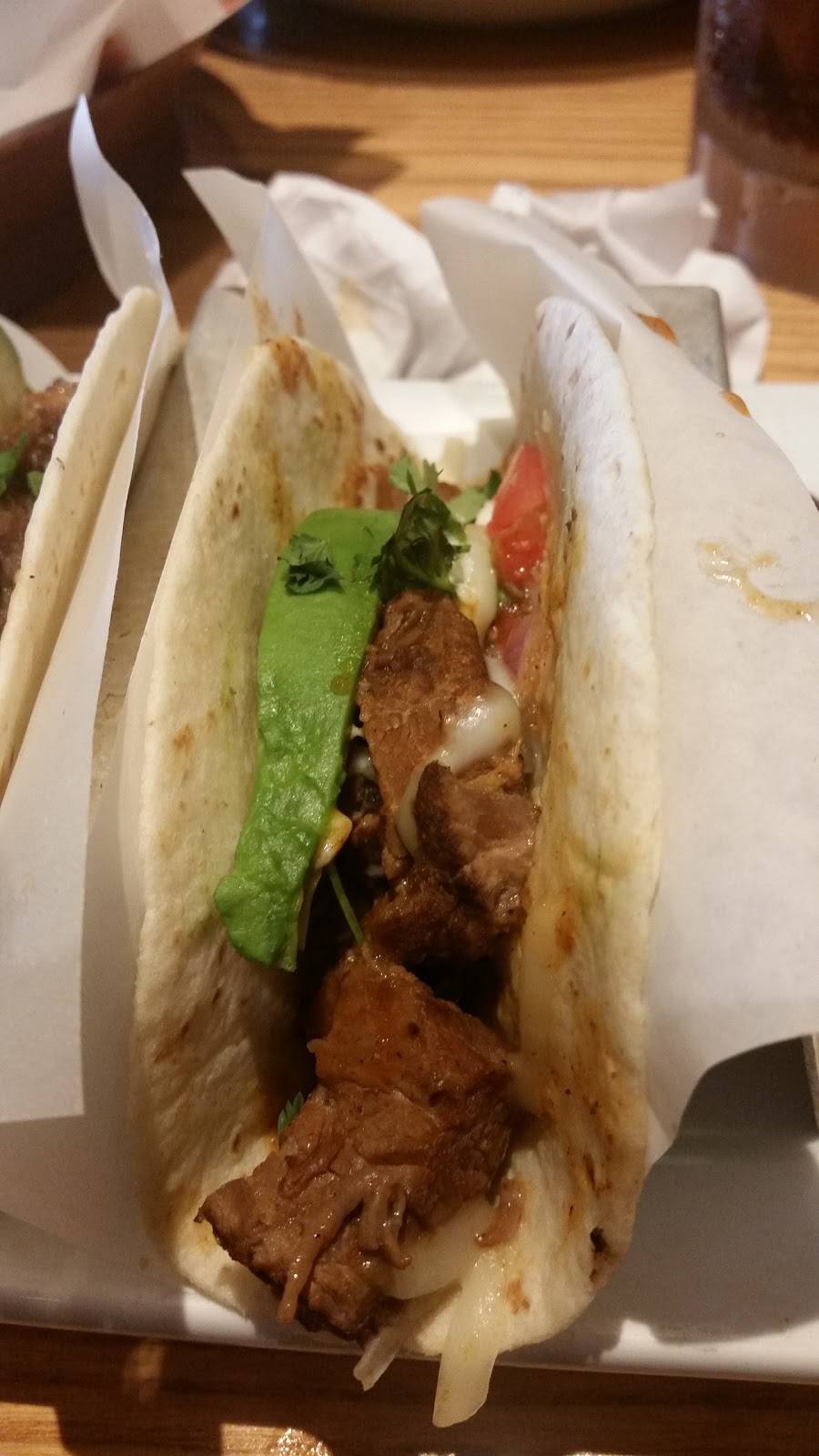 Chilis Grill & Bar | restaurant | 8901 College Pkwy, Fort Myers, FL 33919, USA | 2394817730 OR +1 239-481-7730