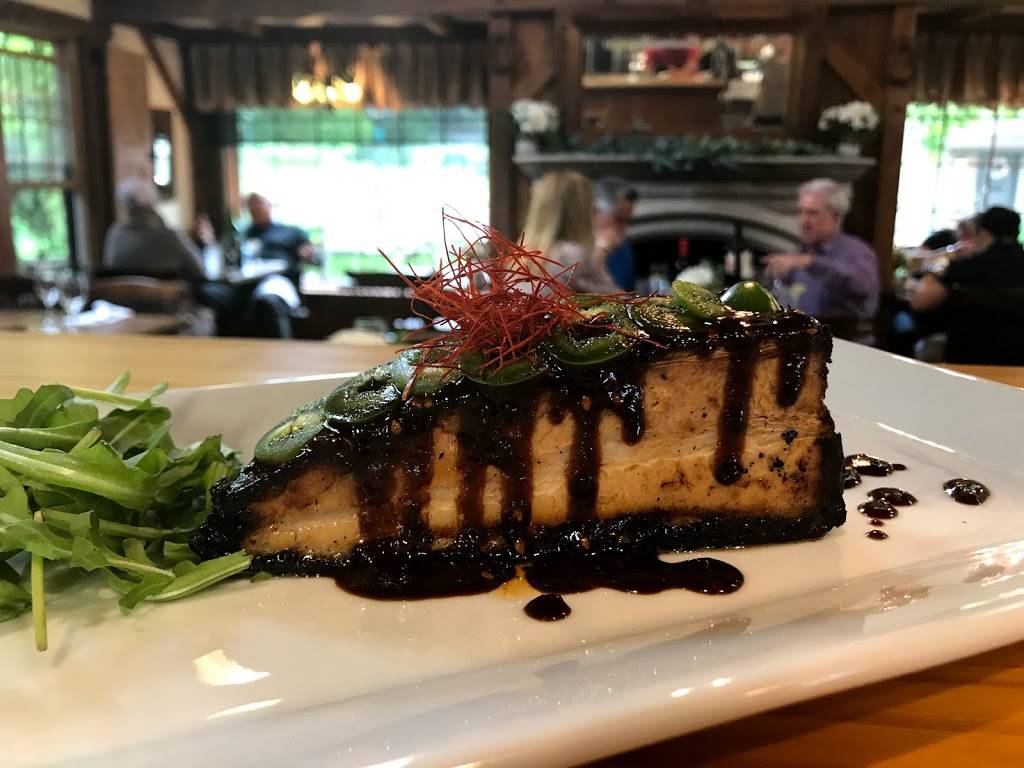 Comfort at the Back Porch | restaurant | 4000 W Skippack Pike, Skippack, PA 19474, USA | 4849918660 OR +1 484-991-8660