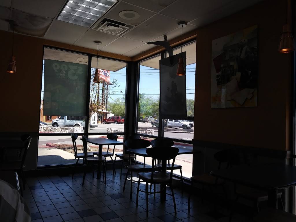 Jack in the Box | restaurant | 2311 Fredericksburg Rd, San Antonio, TX 78201, USA | 2107361976 OR +1 210-736-1976