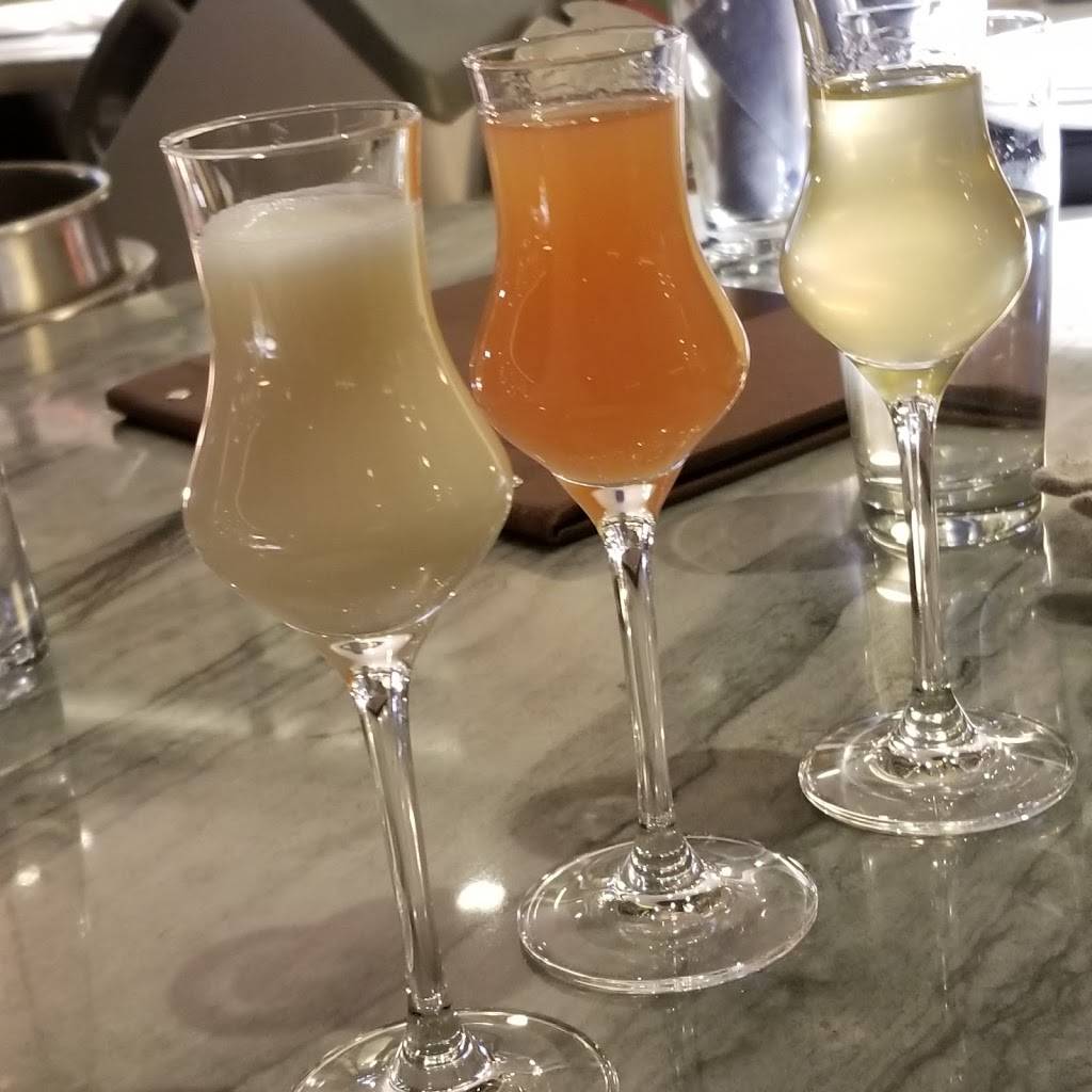 Citygate Center | restaurant | 2135 City Gate Ln, Naperville, IL 60563, USA | 6309554897 OR +1 630-955-4897