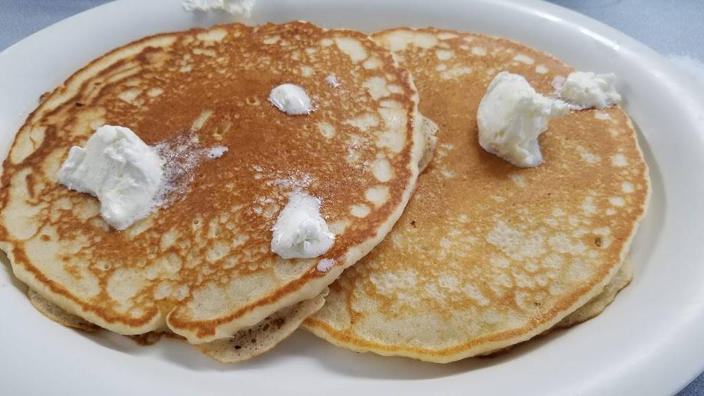 Eat at Joes | restaurant | 400 N Pacific Coast Hwy, Redondo Beach, CA 90277, USA | 3103769570 OR +1 310-376-9570