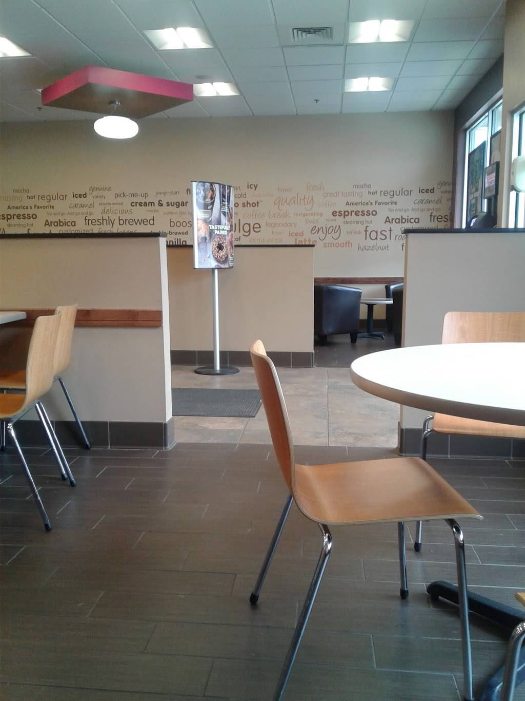 Dunkin | bakery | 1204 Broadway, Saugus, MA 01906, USA | 7812336398 OR +1 781-233-6398