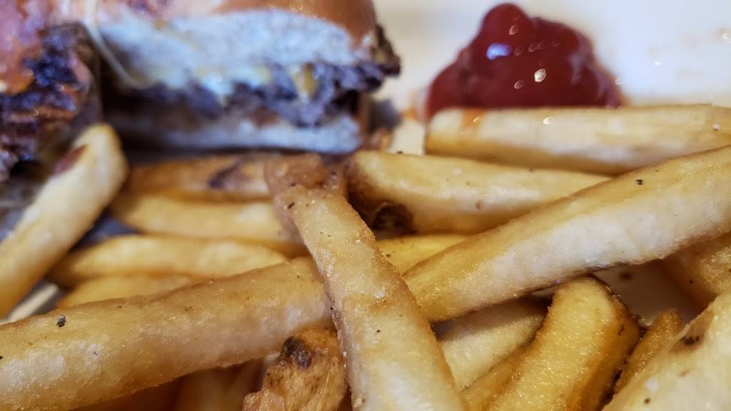 Rockfish Seafood Grill | restaurant | 4701 W Park Blvd #105, Plano, TX 75093, USA | 9725992190 OR +1 972-599-2190