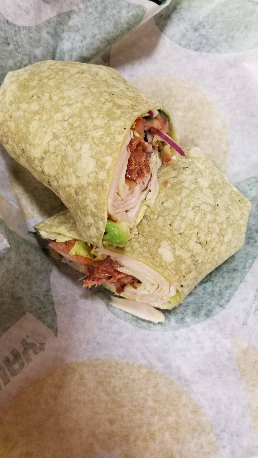 Subway | restaurant | 1300 S Lamb Blvd, Las Vegas, NV 89104, USA | 7024320894 OR +1 702-432-0894