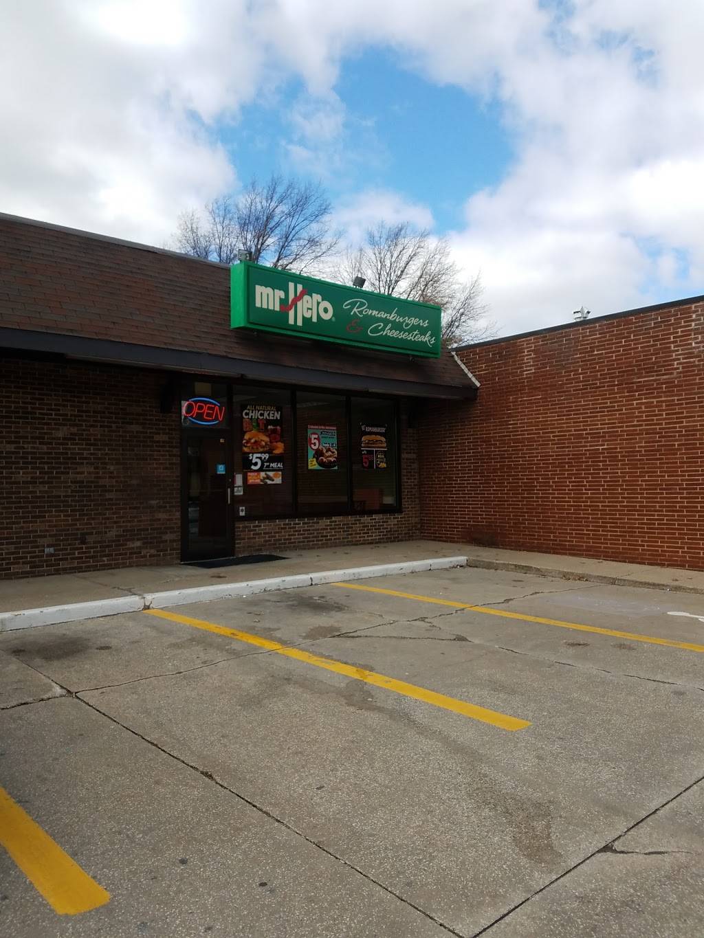 Mr. Hero | meal takeaway | 5846 State Rd, Cleveland, OH 44134, USA | 4408426575 OR +1 440-842-6575