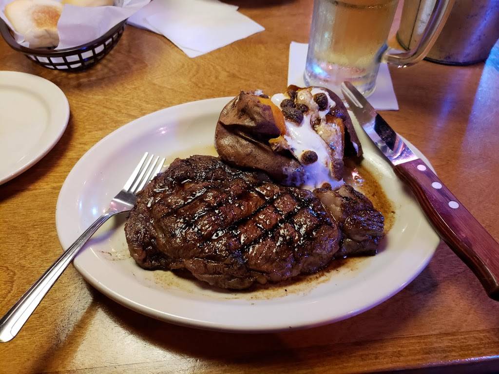 Texas Roadhouse | restaurant | 15510 Daniel Blvd, Gulfport, MS 39503, USA | 2288318106 OR +1 228-831-8106