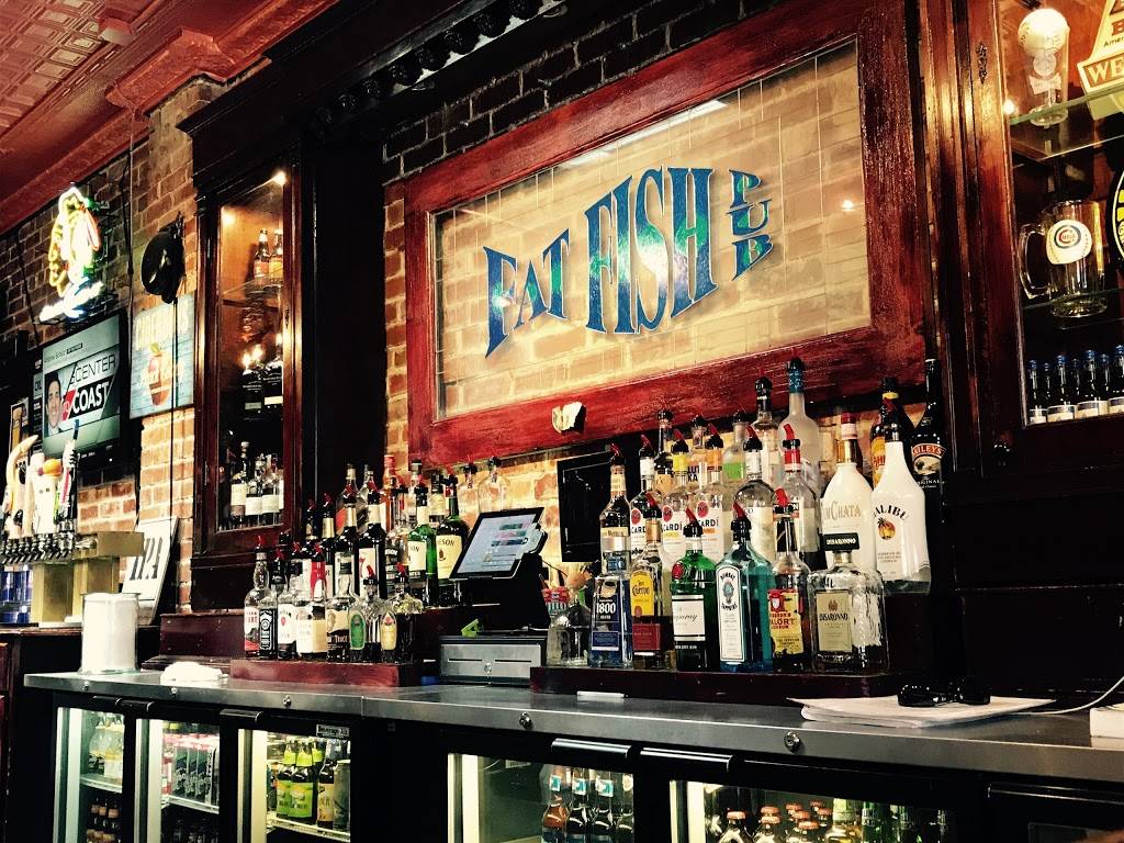 Fat Fish Pub | night club | 158 N Broad St, Galesburg, IL 61401, USA | 3092974386 OR +1 309-297-4386
