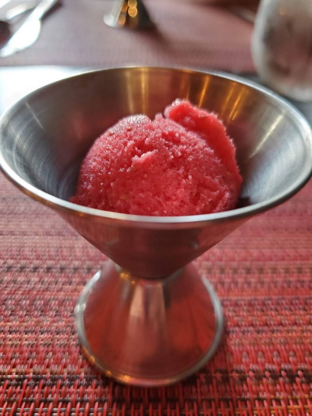 Hoof & Vine | restaurant | 7680 S Union Park Ave, Midvale, UT 84047, USA | 8015694645 OR +1 801-569-4645