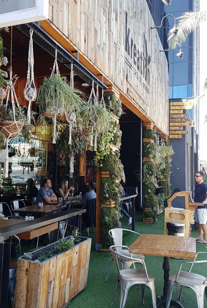 Kreation Organic Kafe & Juicery | cafe | 8428 W 3rd St, Los Angeles, CA 90048, USA | 3237821777 OR +1 323-782-1777