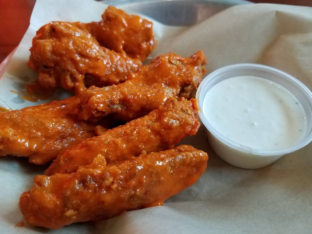 Hooters | restaurant | 7711 Two Notch Rd, Columbia, SC 29223, USA | 8034193456 OR +1 803-419-3456