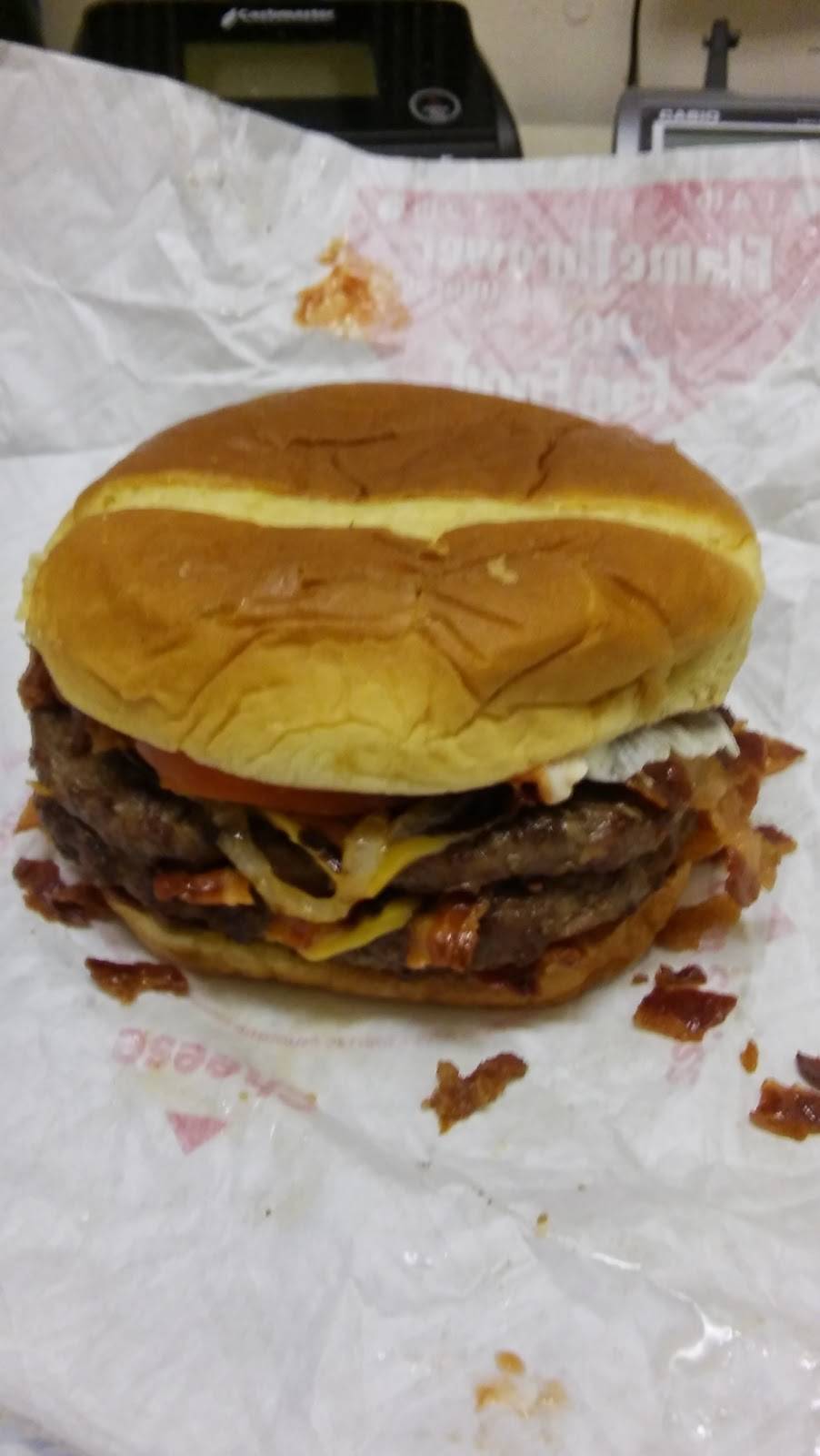 Dairy Queen Grill & Chill | restaurant | 2532 Glendale Ave, Howard, WI 54313, USA | 9204344890 OR +1 920-434-4890