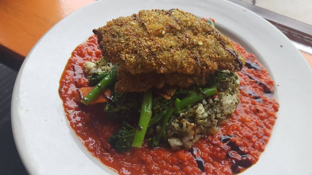 Handsome Henrys | restaurant | 3065 Henry St, Muskegon, MI 49441, USA | 2317478583 OR +1 231-747-8583