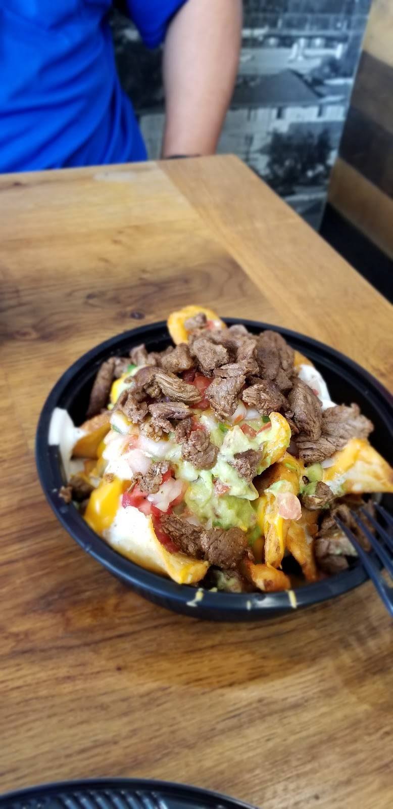 Brick & Flour Artisanal Mexican Grill | restaurant | 1015 N Pacific Ave, Glendale, CA 91202, USA | 8184848449 OR +1 818-484-8449