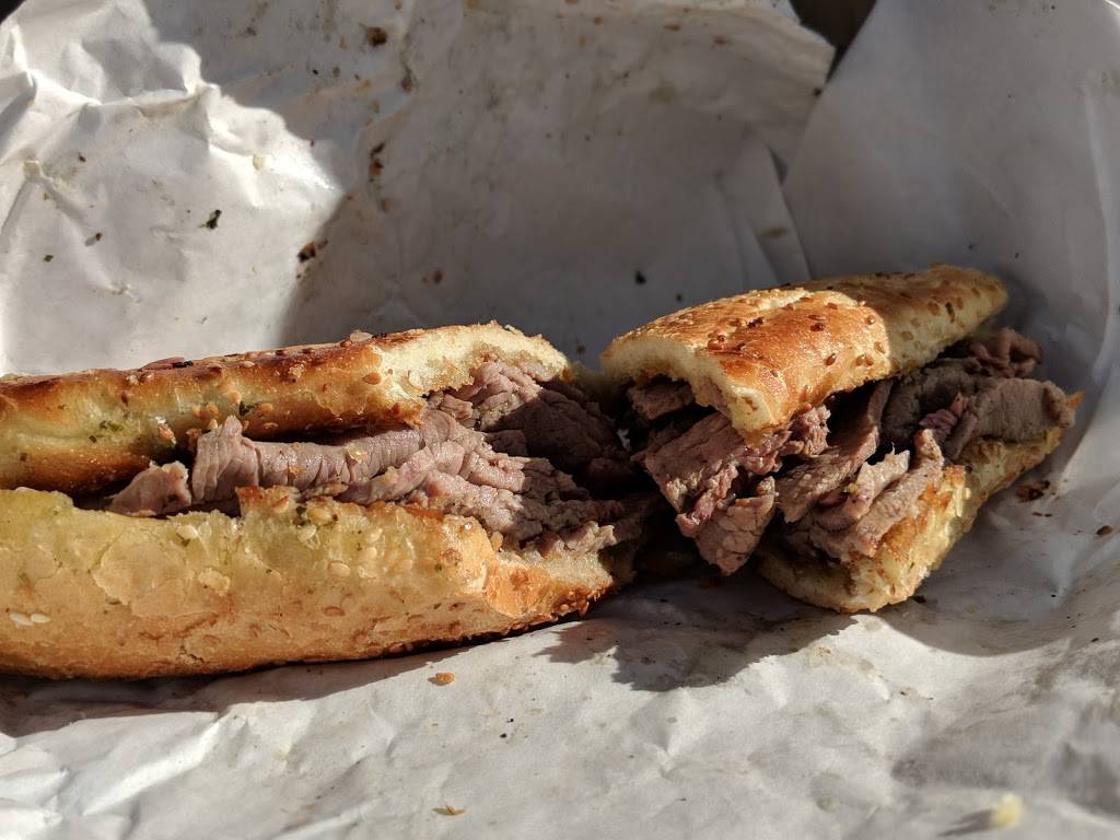 Mikes Grill | restaurant | 6642 N Cedar Ave, Fresno, CA 93710, USA | 5592993177 OR +1 559-299-3177