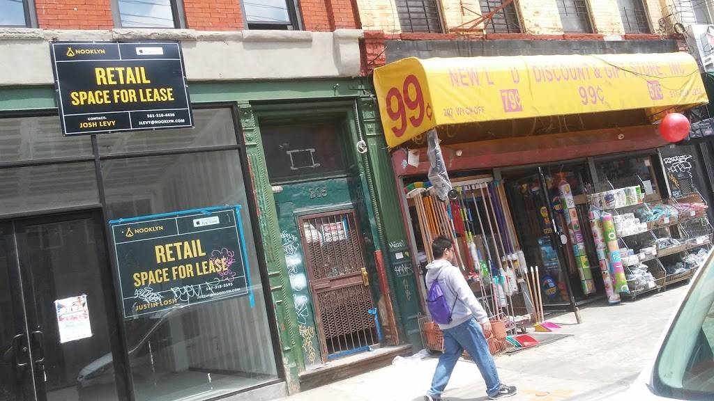 Guadalupe Inn | restaurant | 1 Knickerbocker Ave, Brooklyn, NY 11237, USA | 7183660500 OR +1 718-366-0500