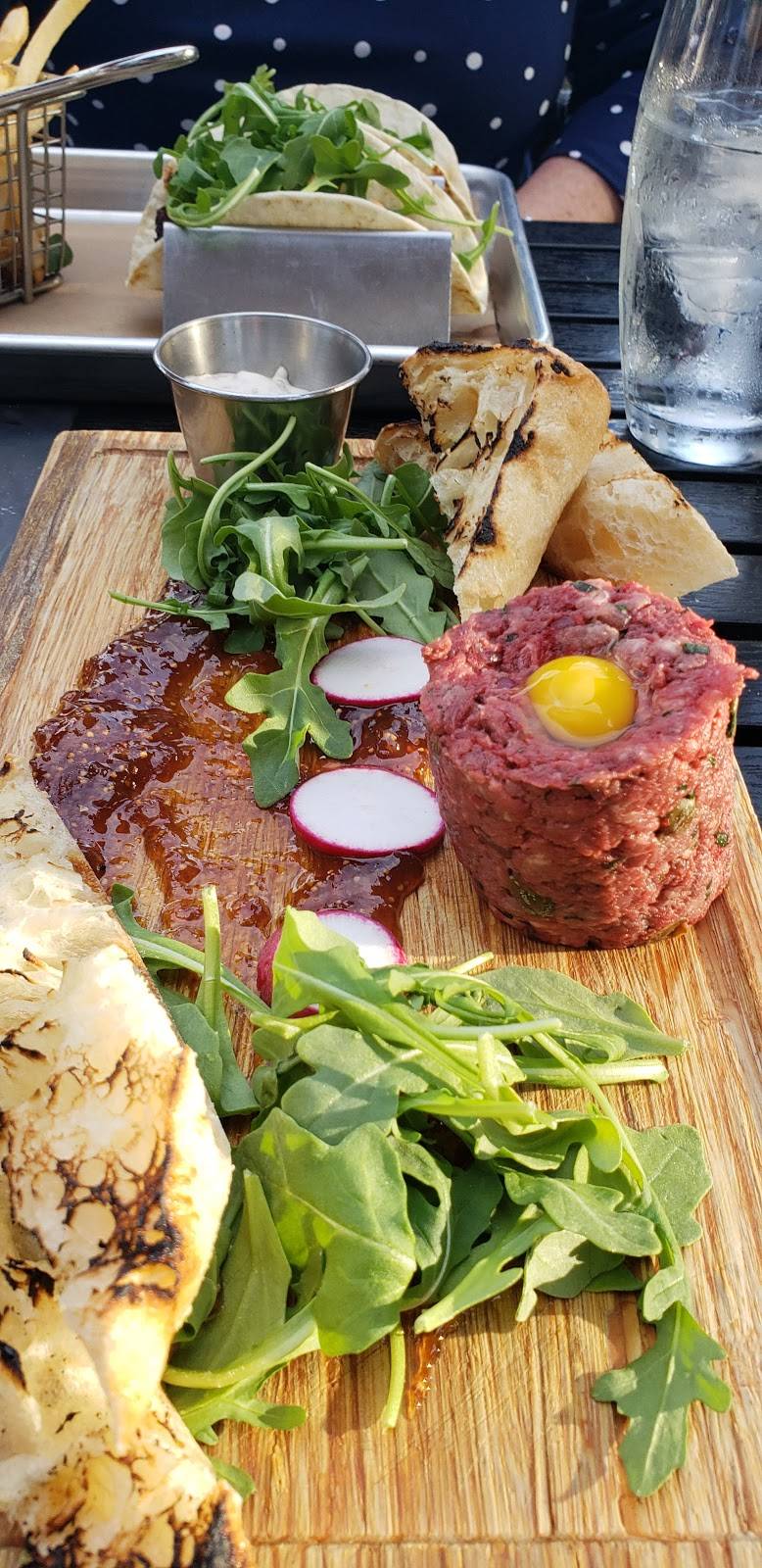 Market Place Kitchen and Bar | restaurant | 33 Mill Plain Rd, Danbury, CT 06811, USA | 2036165836 OR +1 203-616-5836