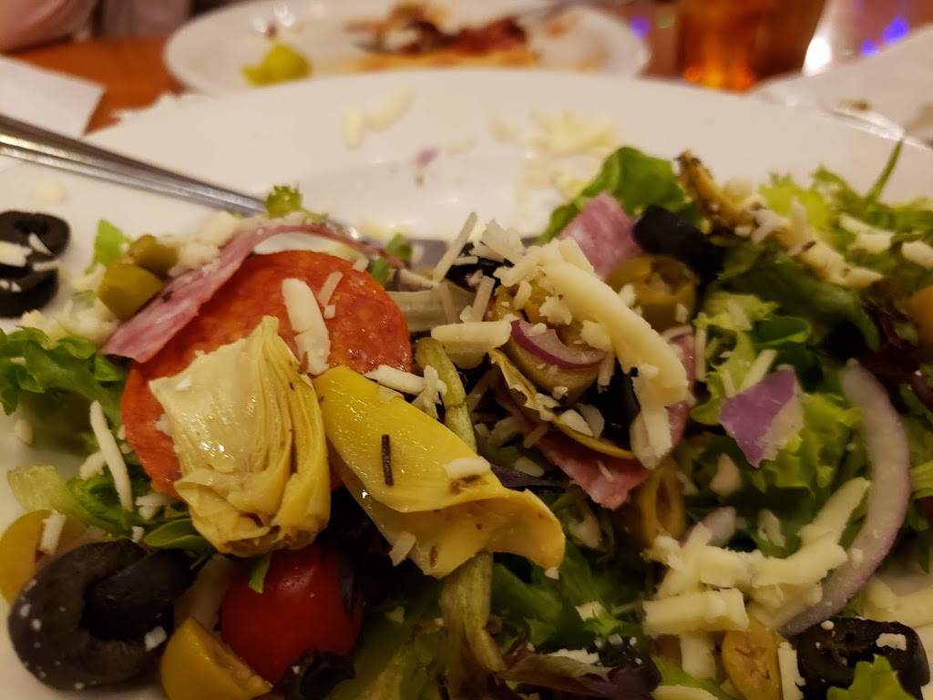 The Gourmet Pizza Shoppe | restaurant | 120 E State St, Redlands, CA 92373, USA | 9097923313 OR +1 909-792-3313