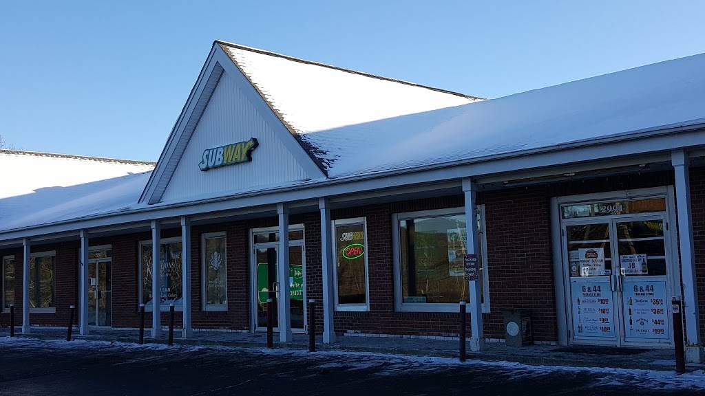Subway | restaurant | 299 Boston Turnpike, Bolton, CT 06043, USA | 8605120117 OR +1 860-512-0117