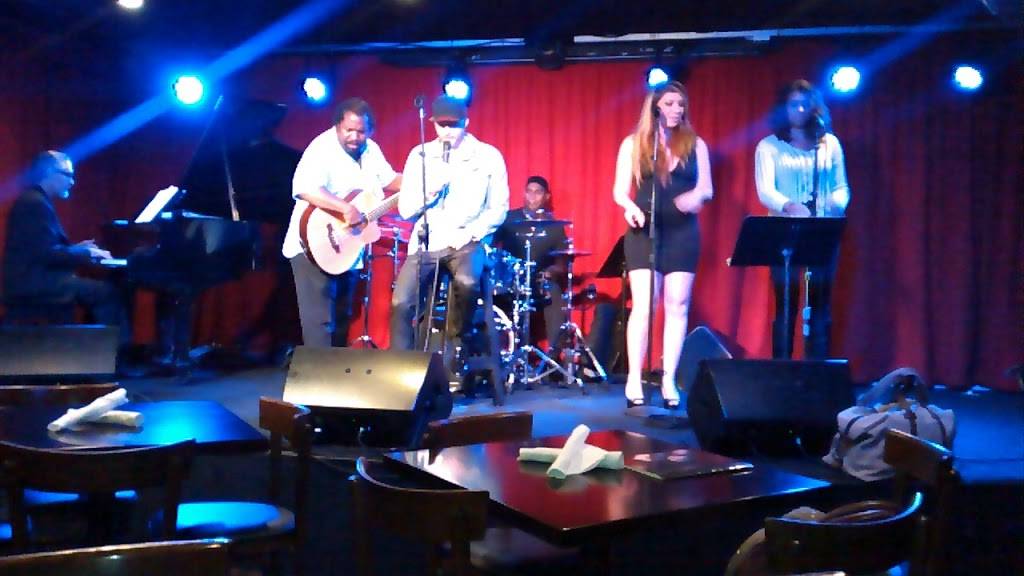 Upstairs At Vitellos Supper Club | restaurant | 4349 Tujunga Ave, North Hollywood, CA 91604, USA | 8187690905 OR +1 818-769-0905