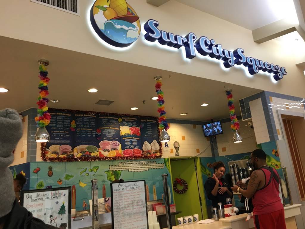 Surf City Squeeze | restaurant | 931 Parkway Plaza, El Cajon, CA 92020, USA | 6195881888 OR +1 619-588-1888