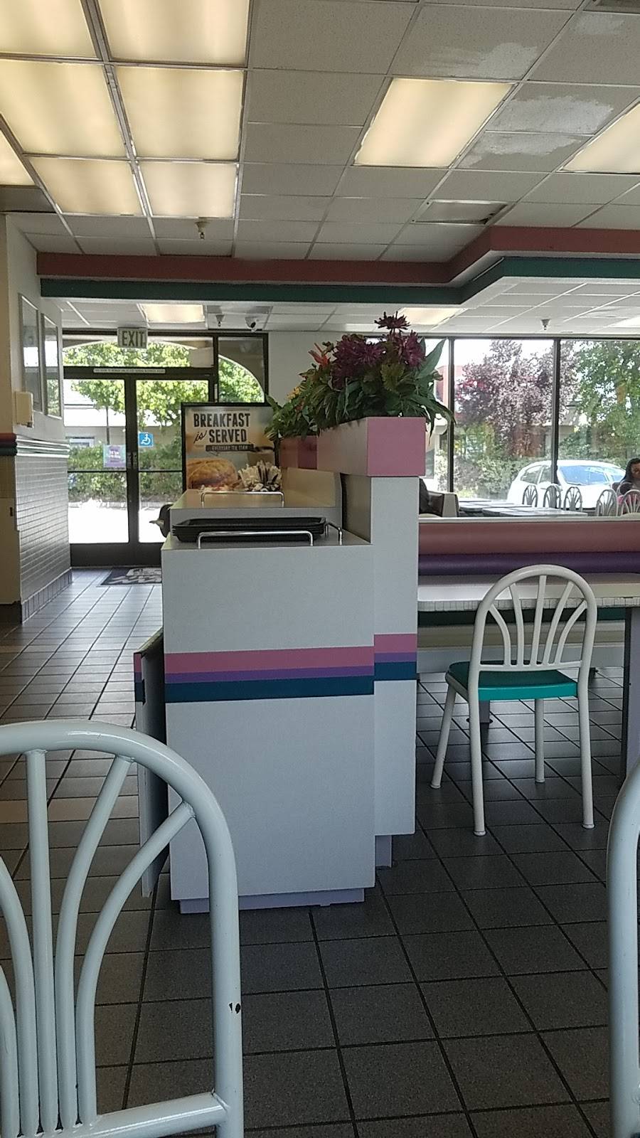 Taco Bell | meal takeaway | 5025 S, CA-99, Stockton, CA 95215, USA | 2099464713 OR +1 209-946-4713