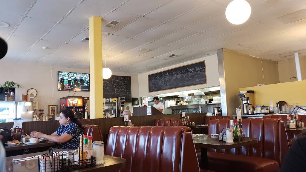 Toasted Bun Restaurant | restaurant | 1013 S Brand Blvd, Glendale, CA 91204, USA | 8186961004 OR +1 818-696-1004