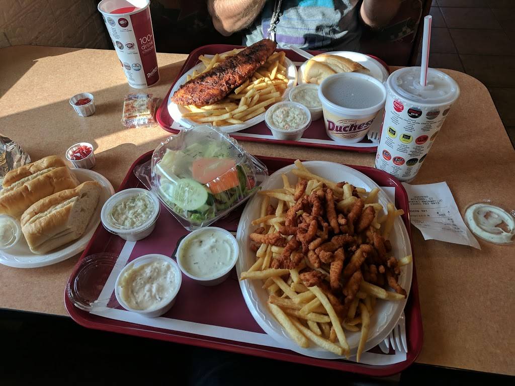 Duchess Family Restaurant | restaurant | 343 Old Gate Ln, Milford, CT 06460, USA | 2037839913 OR +1 203-783-9913