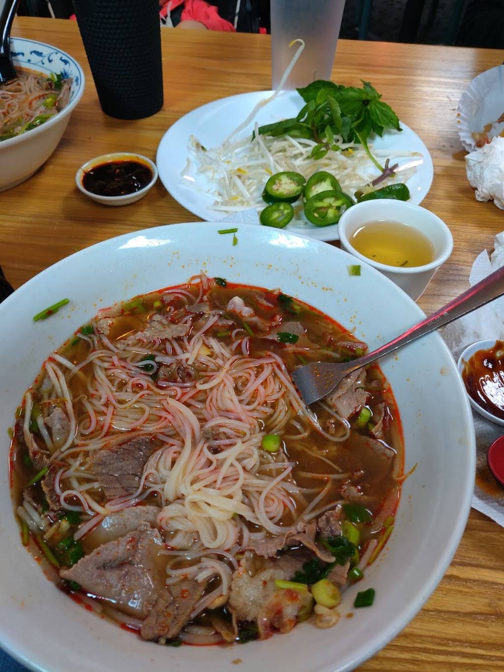 Than Brothers | restaurant | 500 SE Everett Mall Way a1, Everett, WA 98208, USA | 4253538906 OR +1 425-353-8906