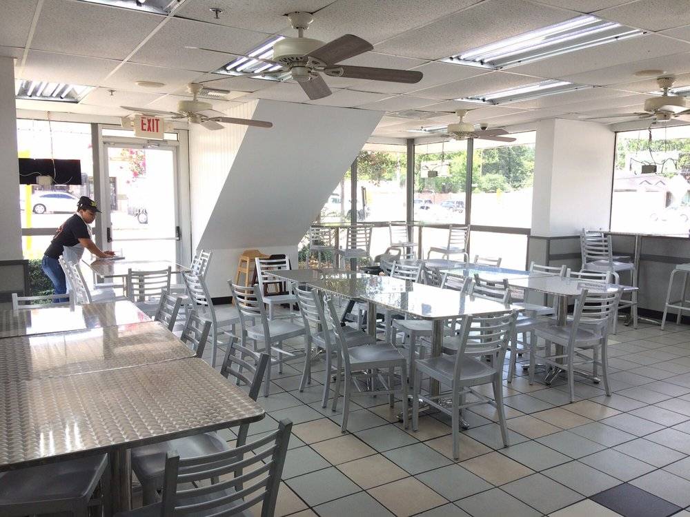 Jones Fried Chicken | restaurant | 6633 Fondren Rd, Houston, TX 77036, USA | 7137727799 OR +1 713-772-7799